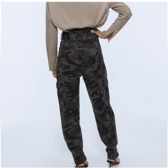 Zara The Joy PaperBag Pants Jeans Camo Denim Relaxed Fit Tapered Leg High waist - Picture 8 of 15
